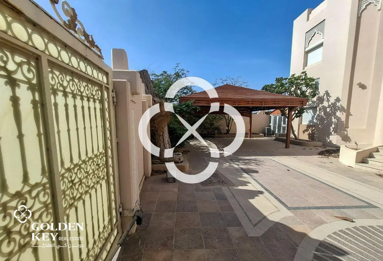 Private Beach and Pool | Standalone 5BR Villa