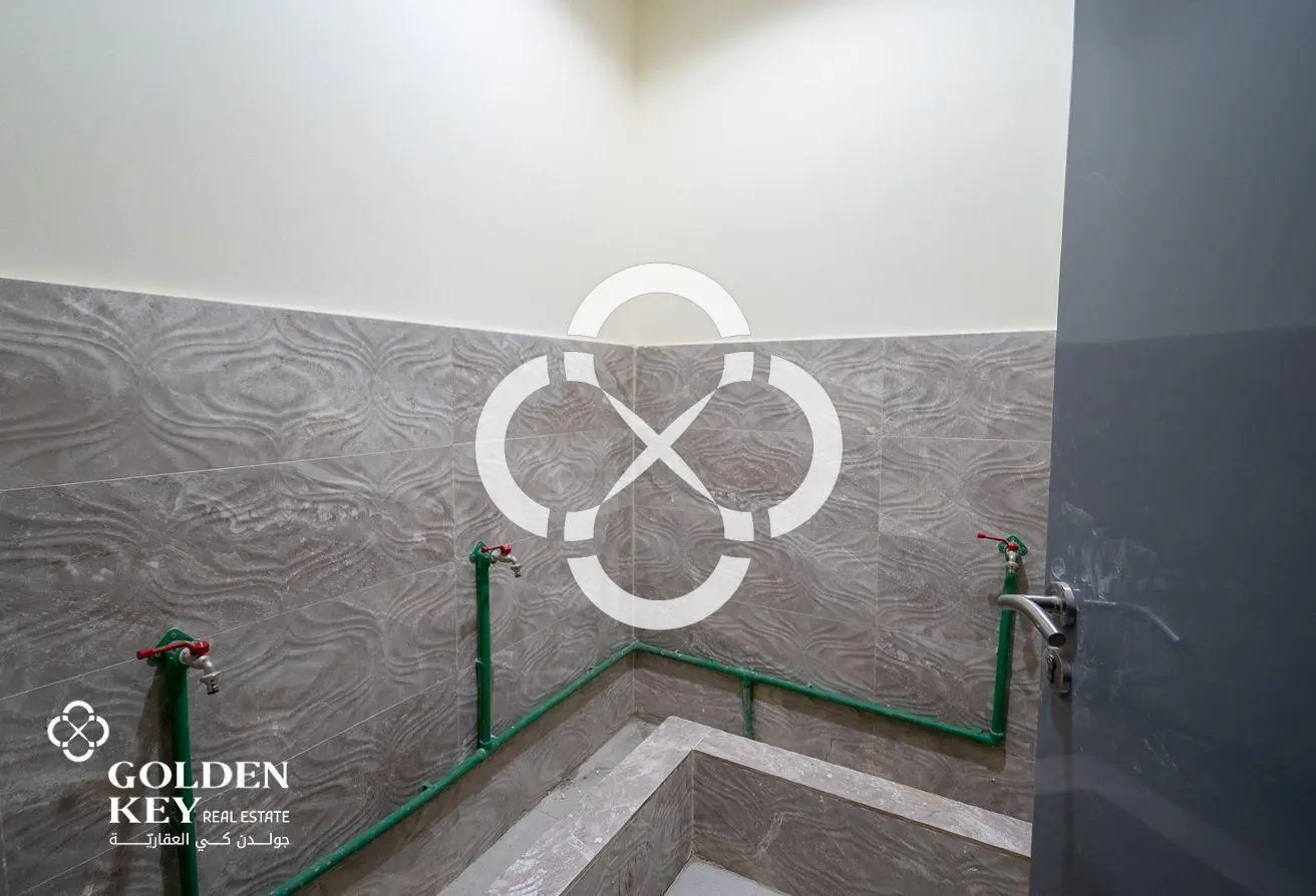 Brand New Labor Camp + 2 Shops | Birkat Al Awamer