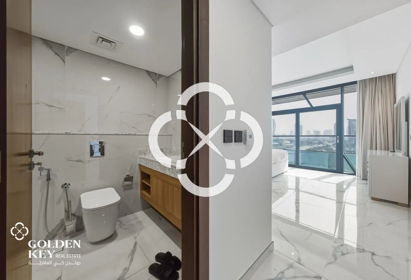 Ready to Move | 2BR w/ Balcony | Marina View