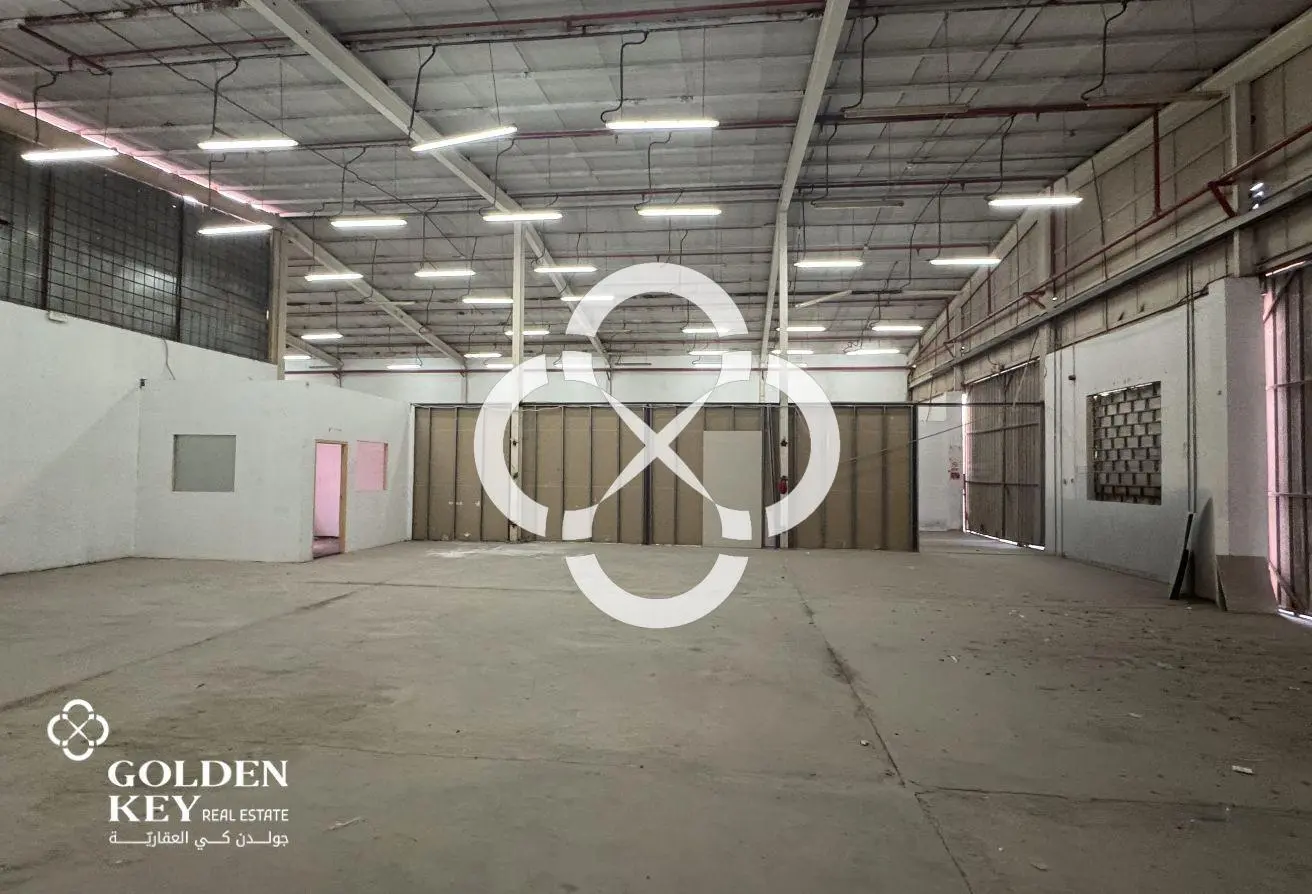 Steel Workshop with Accommodation |Industrial Area