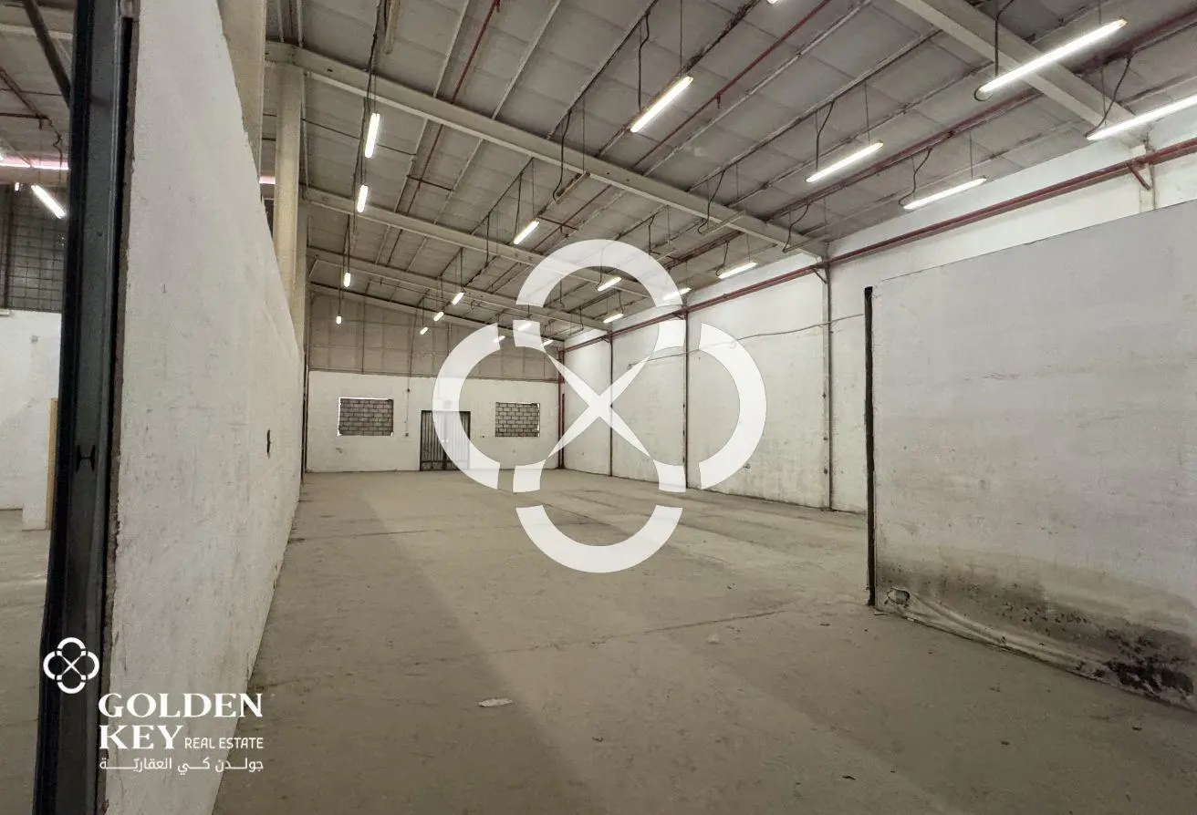 Steel Workshop with Accommodation |Industrial Area