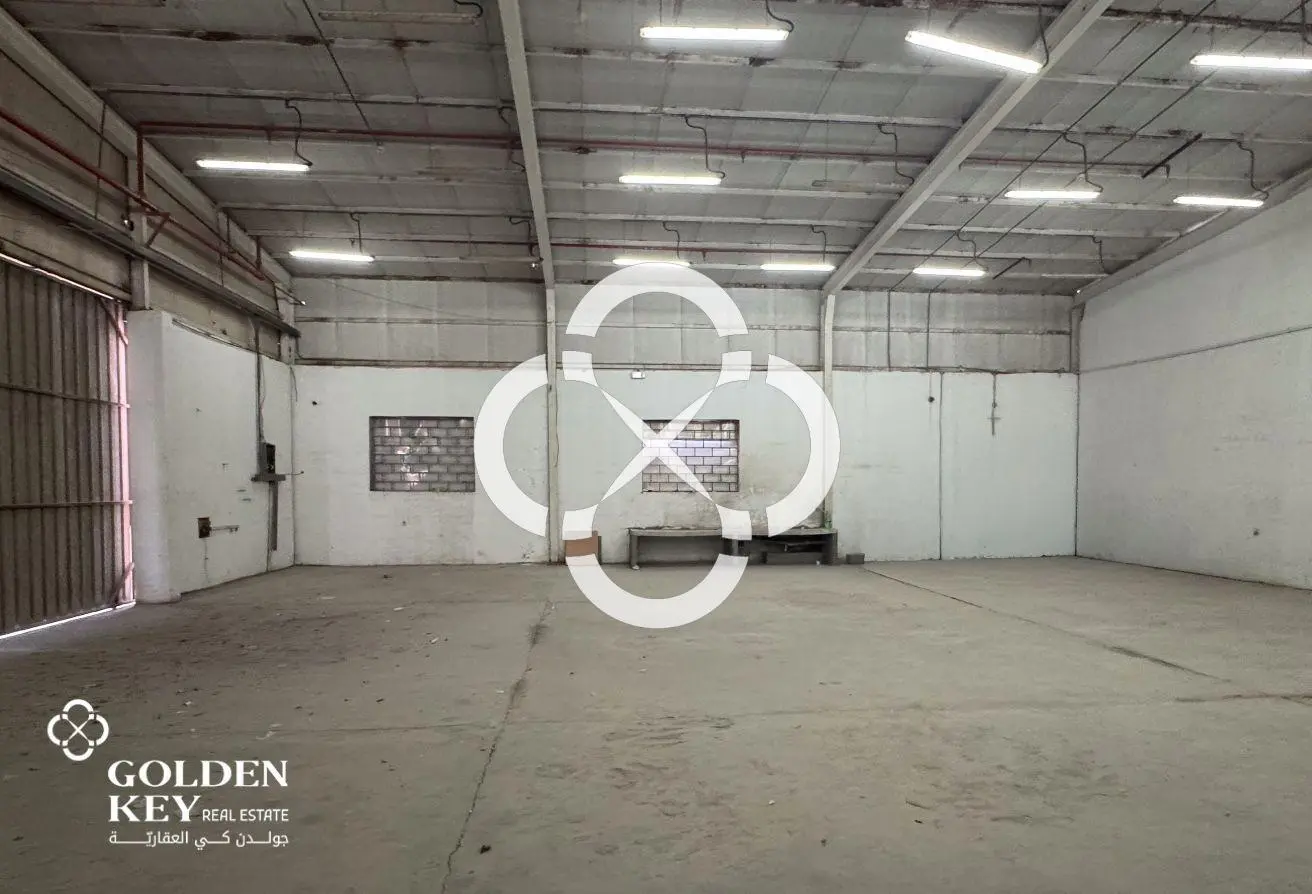 Steel Workshop with Accommodation |Industrial Area