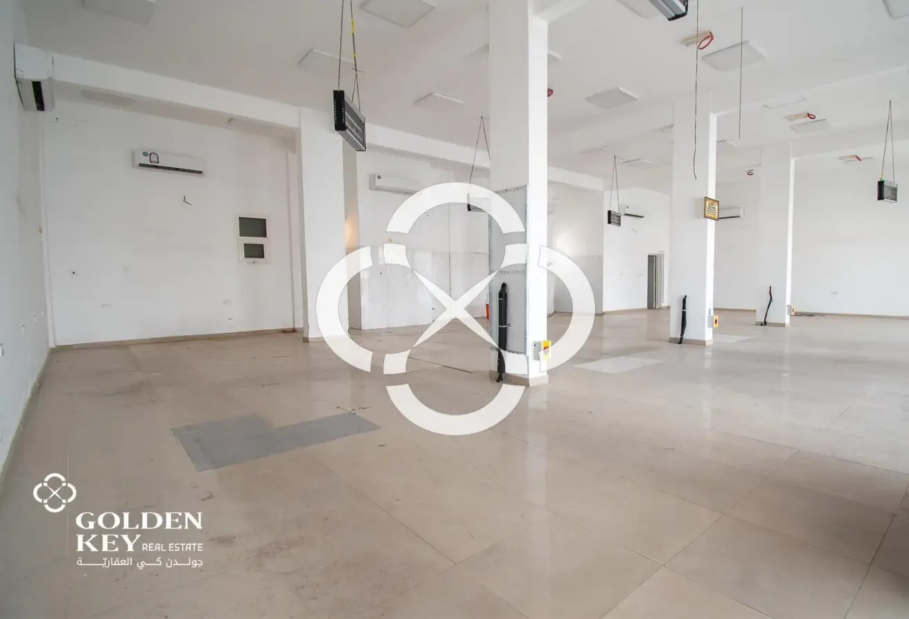 Exclusive Shop for Rent | 200 SQM | Prime Location