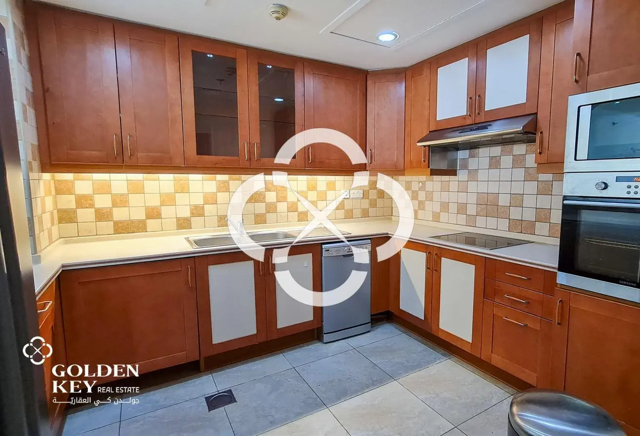 Spacious 2BR w/ Balcony | Pool View | Title Deed