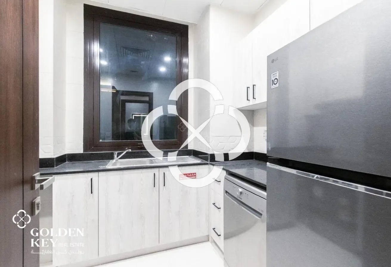 BILLS & WIFI INCLUDED | Furnished | Prime Location - view 2