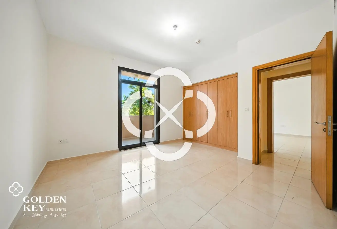 Affordable Unfurnished 2BHK For Sale| Fox Hills
