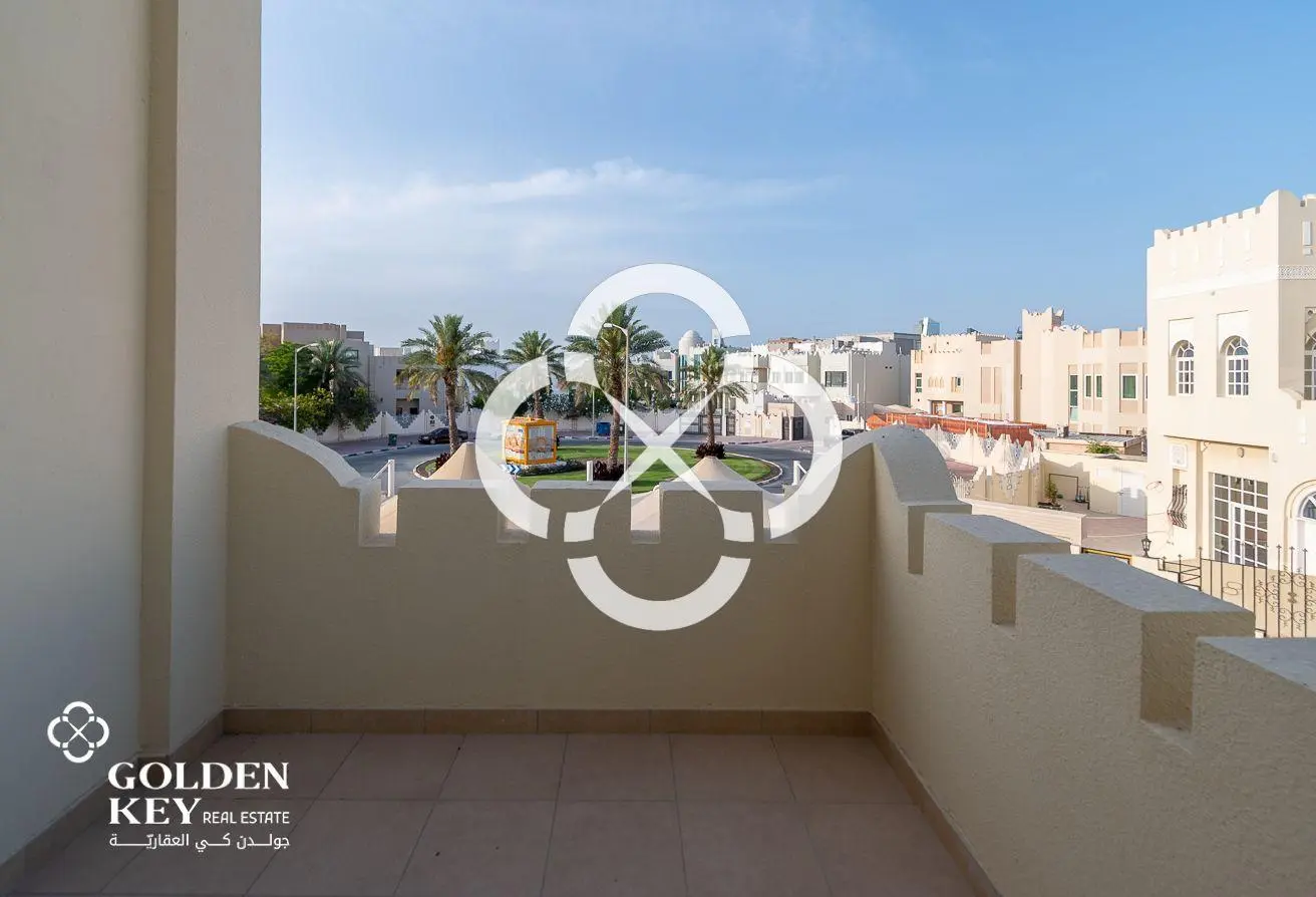 5BR+Maid Villa with Private Pool | West Bay Lagoon