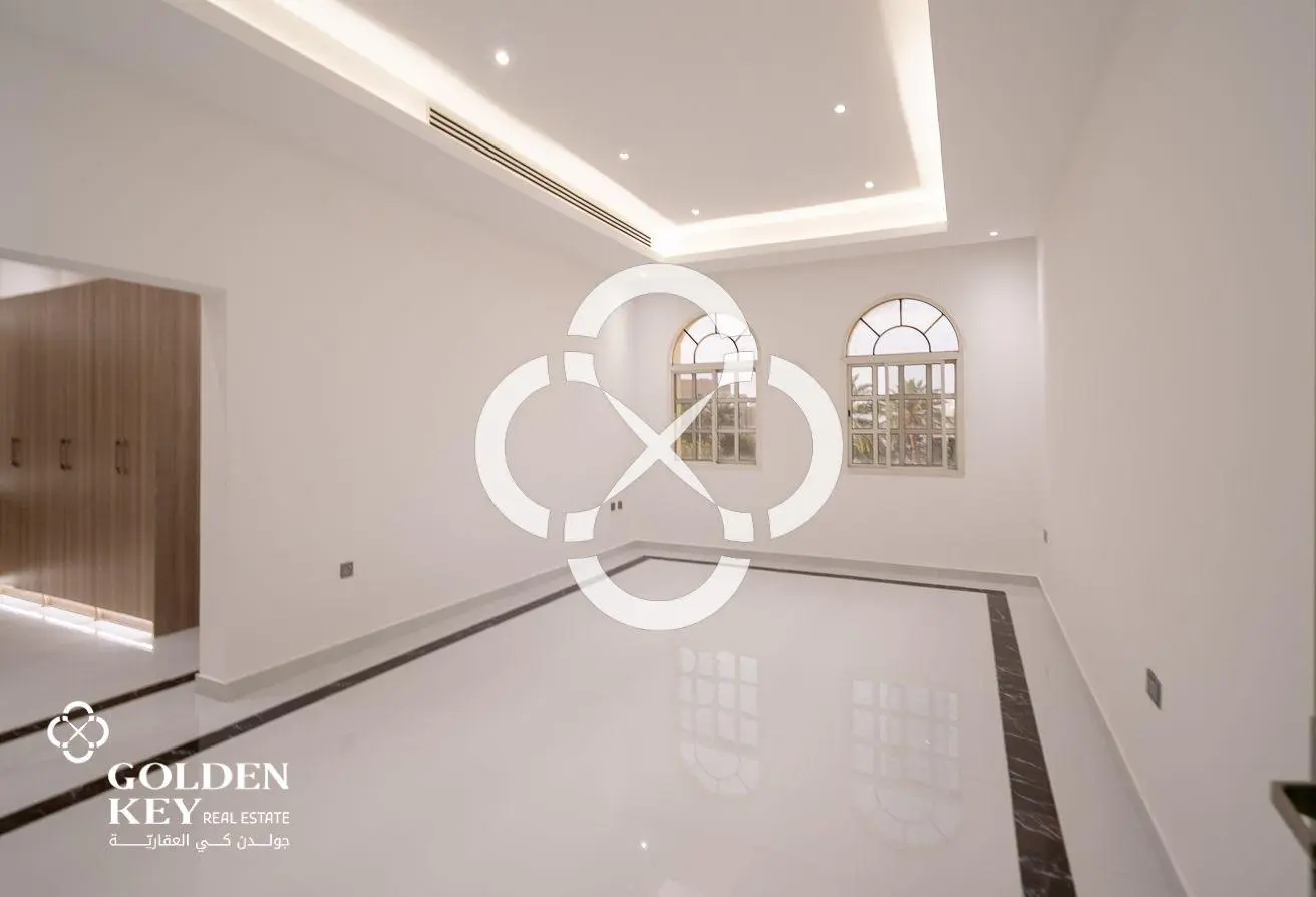5BR+Maid Villa with Private Pool | West Bay Lagoon