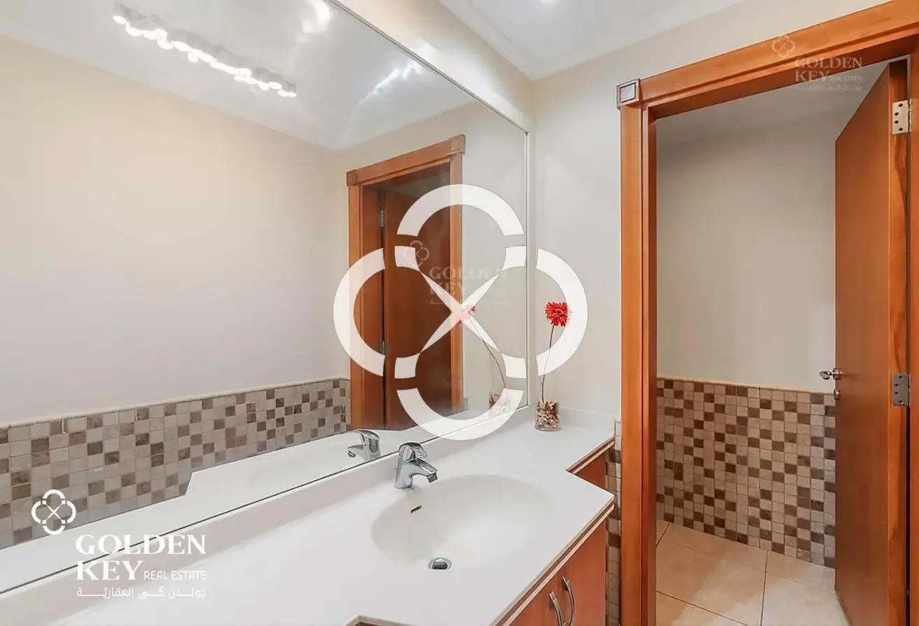 Furnished 3BR+Maid | 2 Large Balcony | Marina View