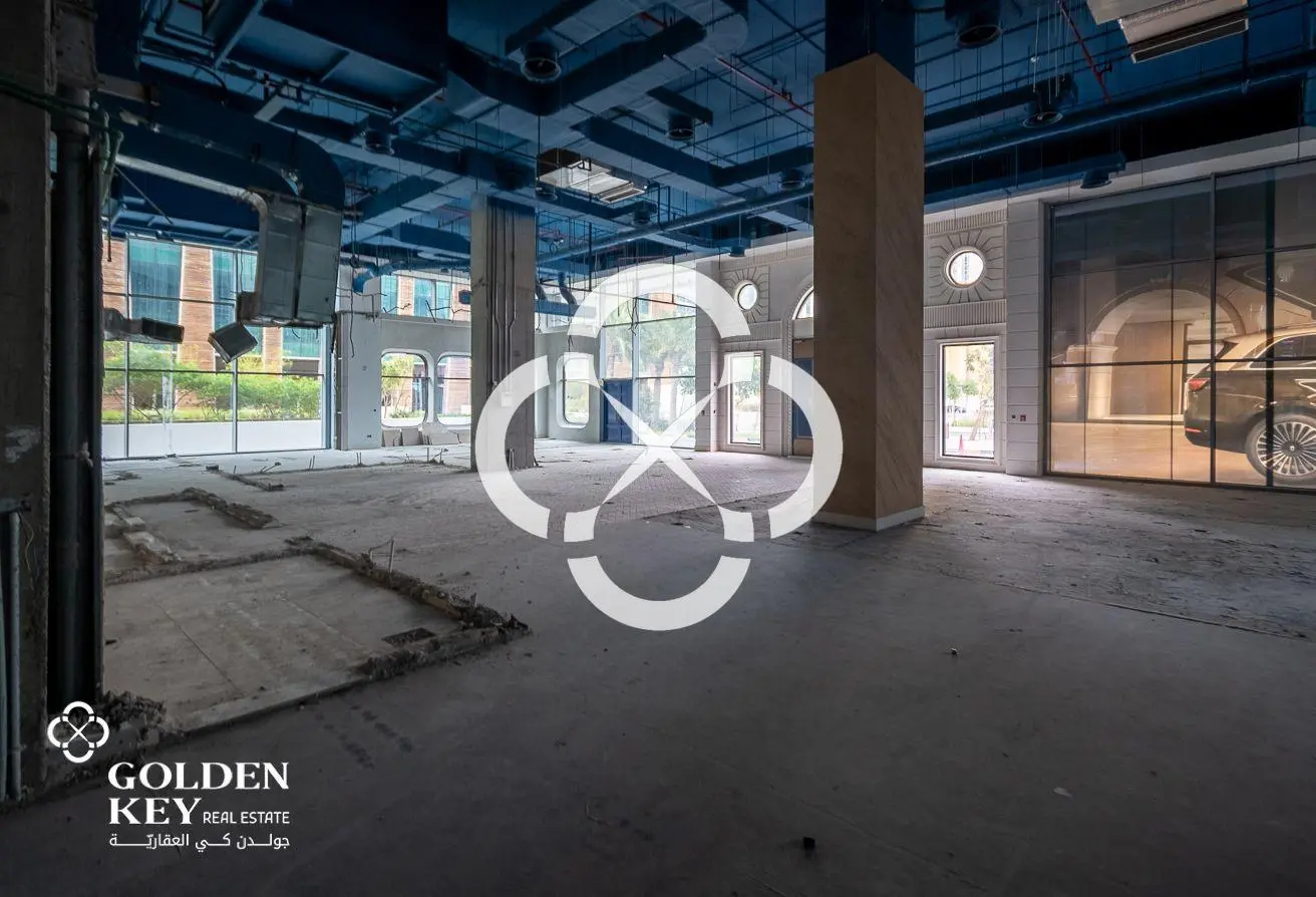 Premium Showroom Space | High-Visibility | Lusail