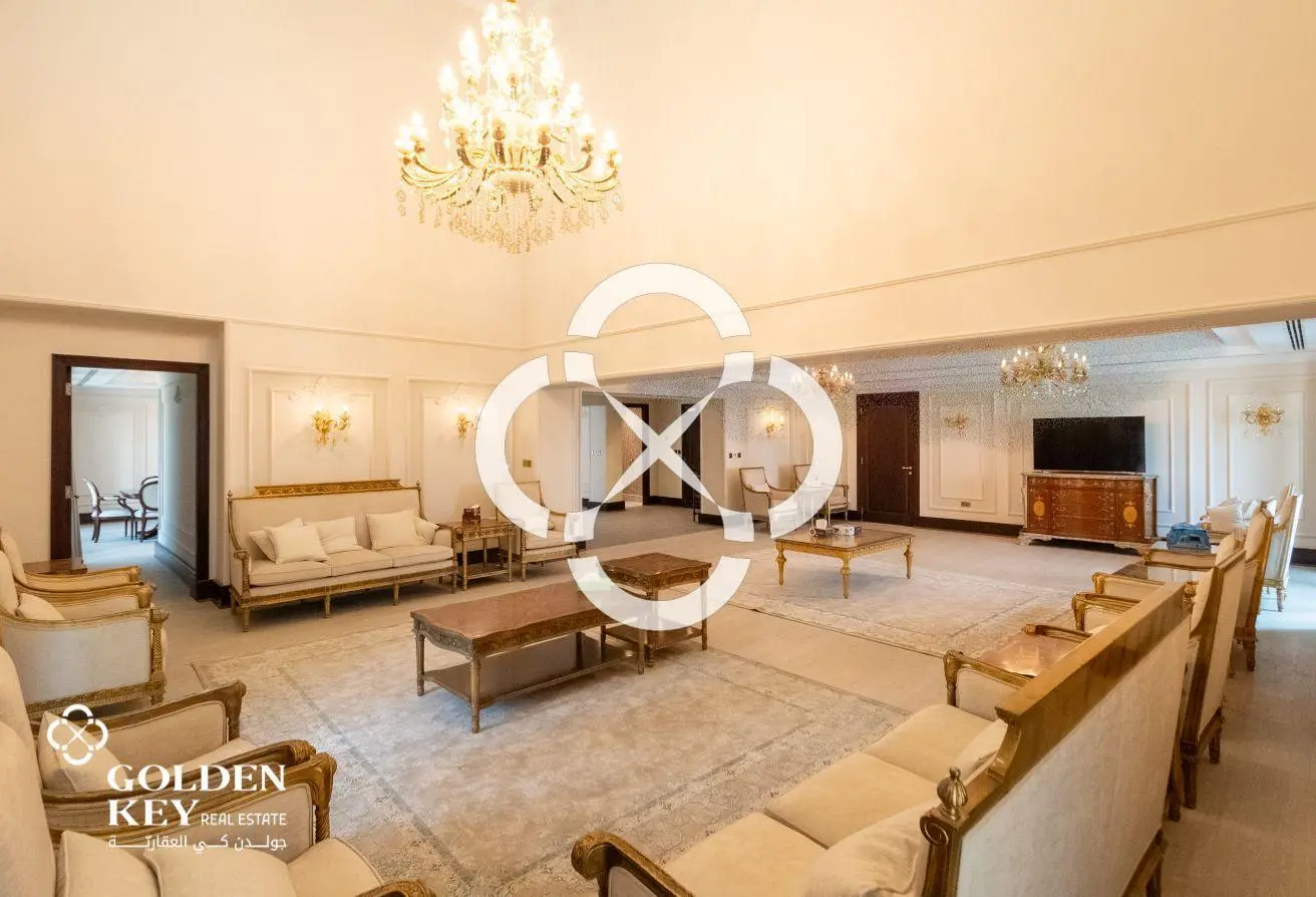Sea View – Luxury 5BR+2 Maid Penthouse – The Pearl