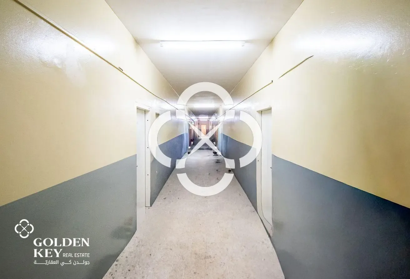 Available 10 Rooms with AC | Industrial Area
