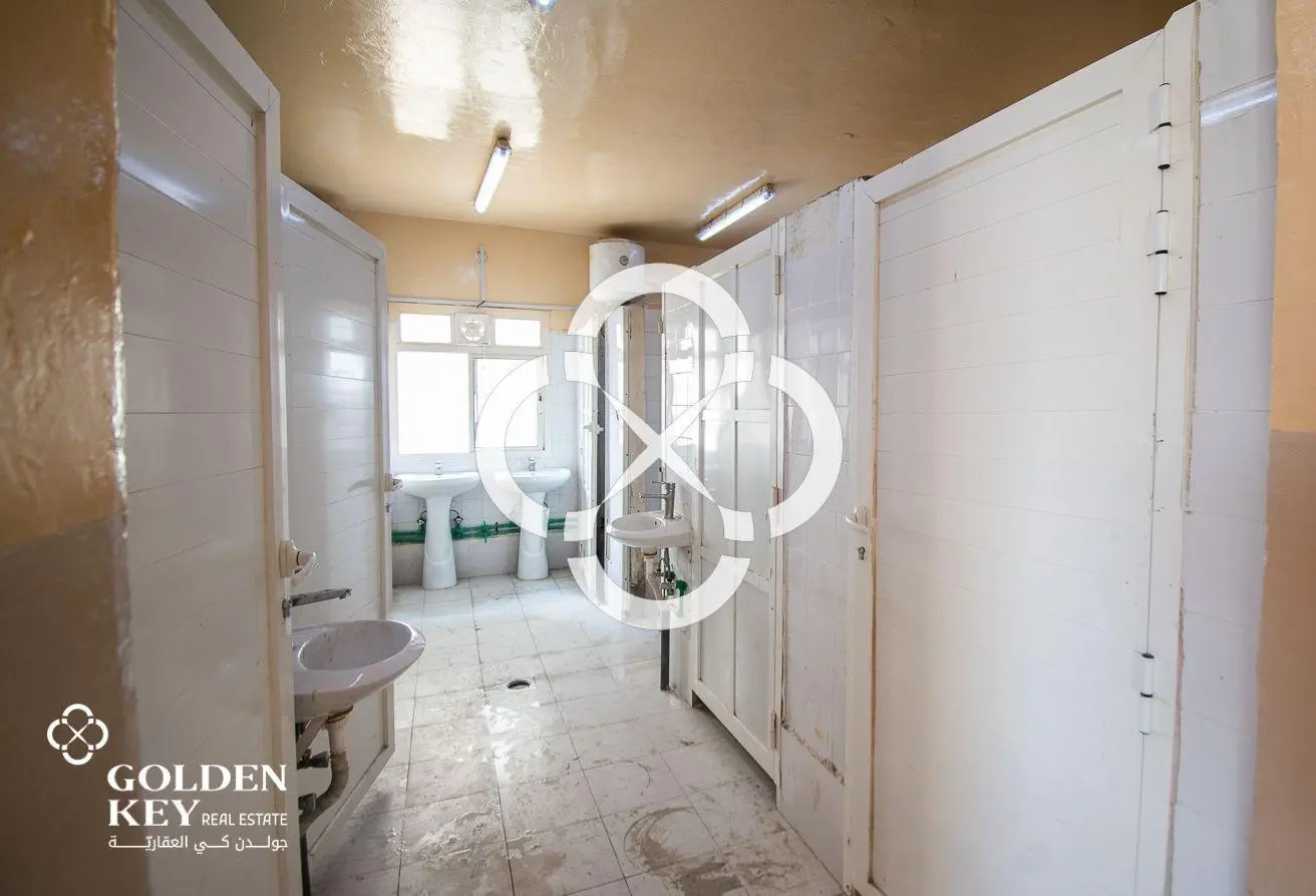 Available 10 Rooms with AC | Industrial Area