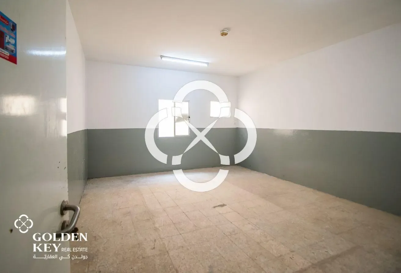 Available 10 Rooms with AC | Industrial Area