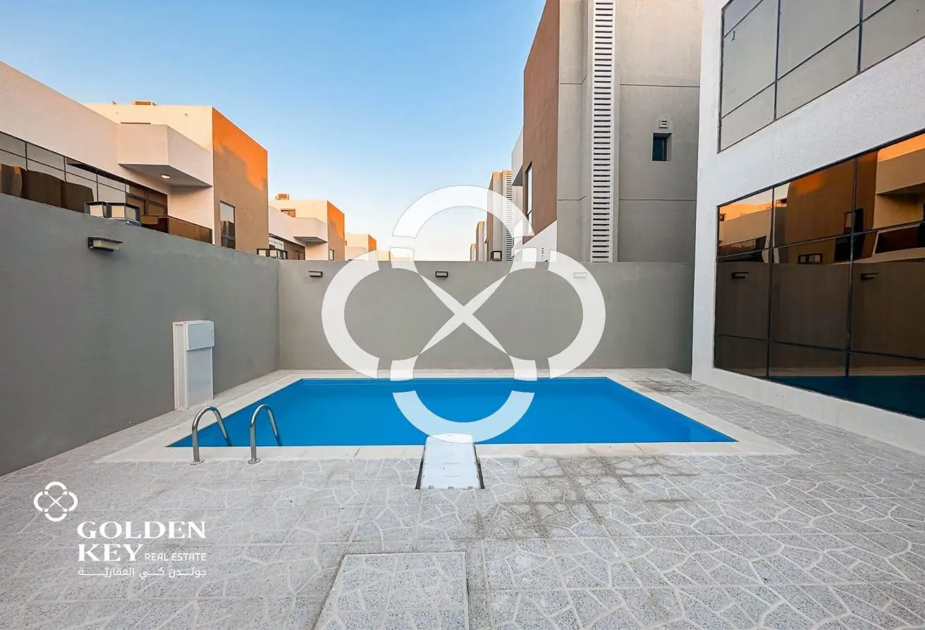 FF - 4BR Villa w/ Private Pool | Luxury Residence