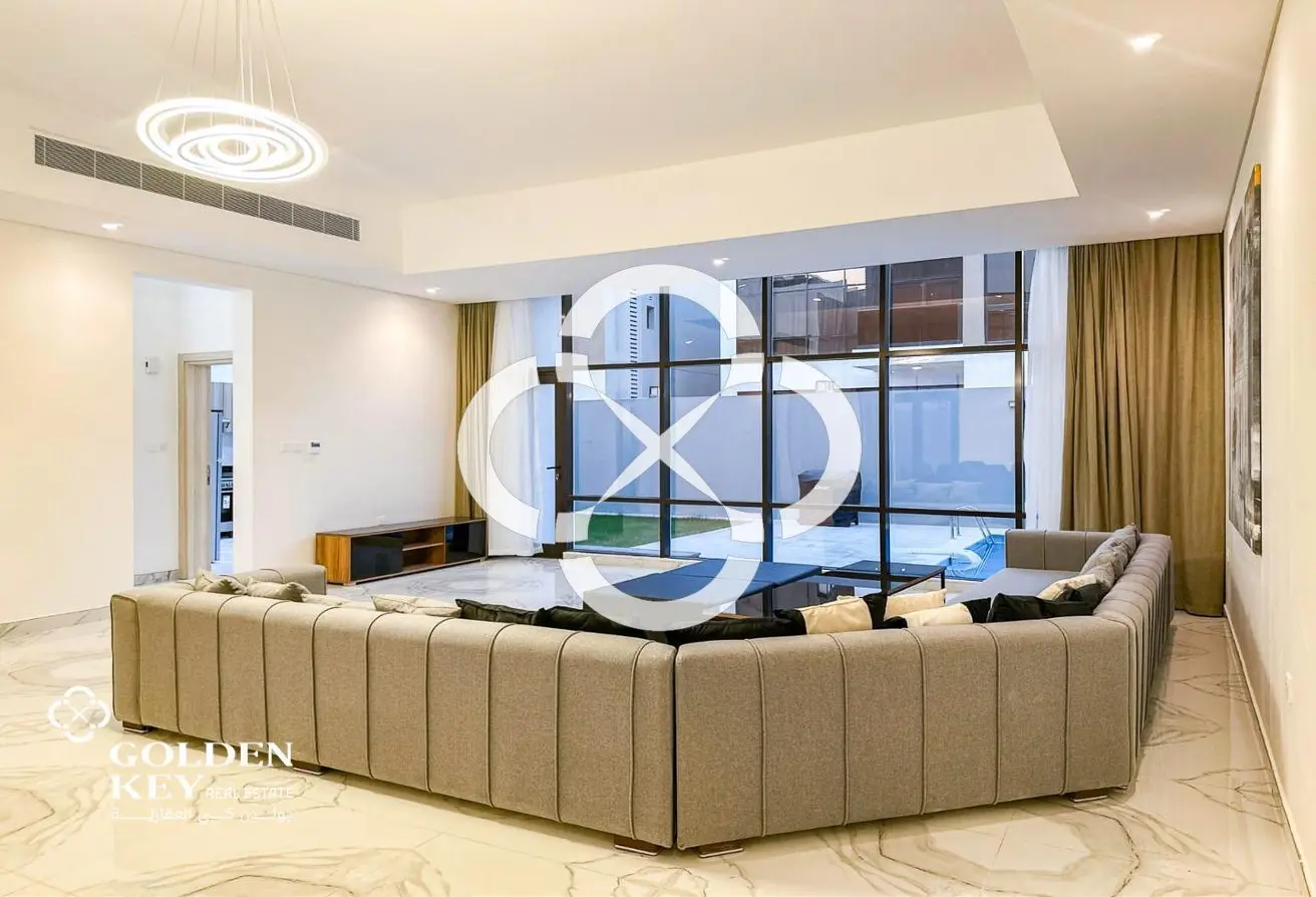 FF - 4BR Villa w/ Private Pool | Luxury Residence