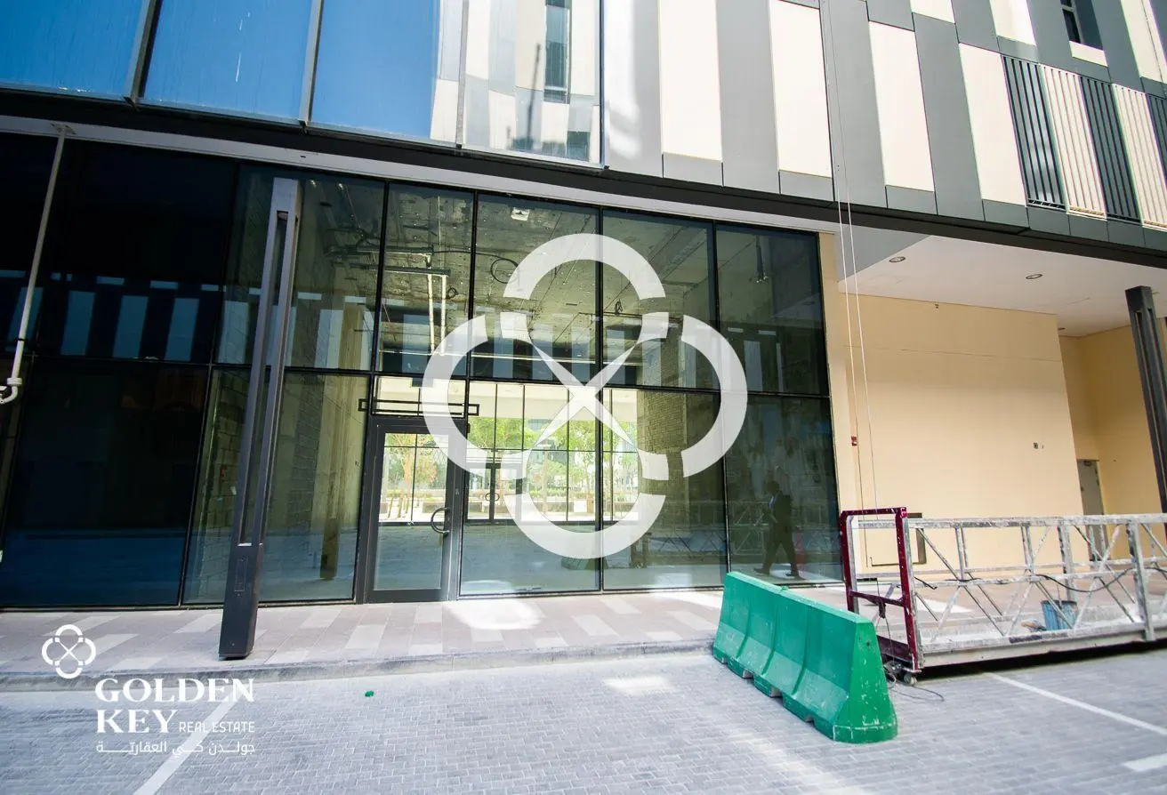 High Visibility Showroom/Shop – Lusail Boulevard
