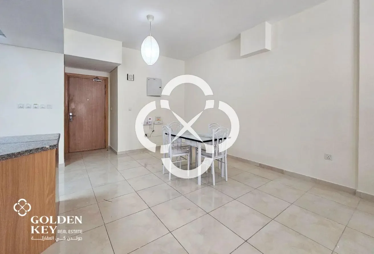 Stunning 1 Bedroom | Bills Included | Foxhills
