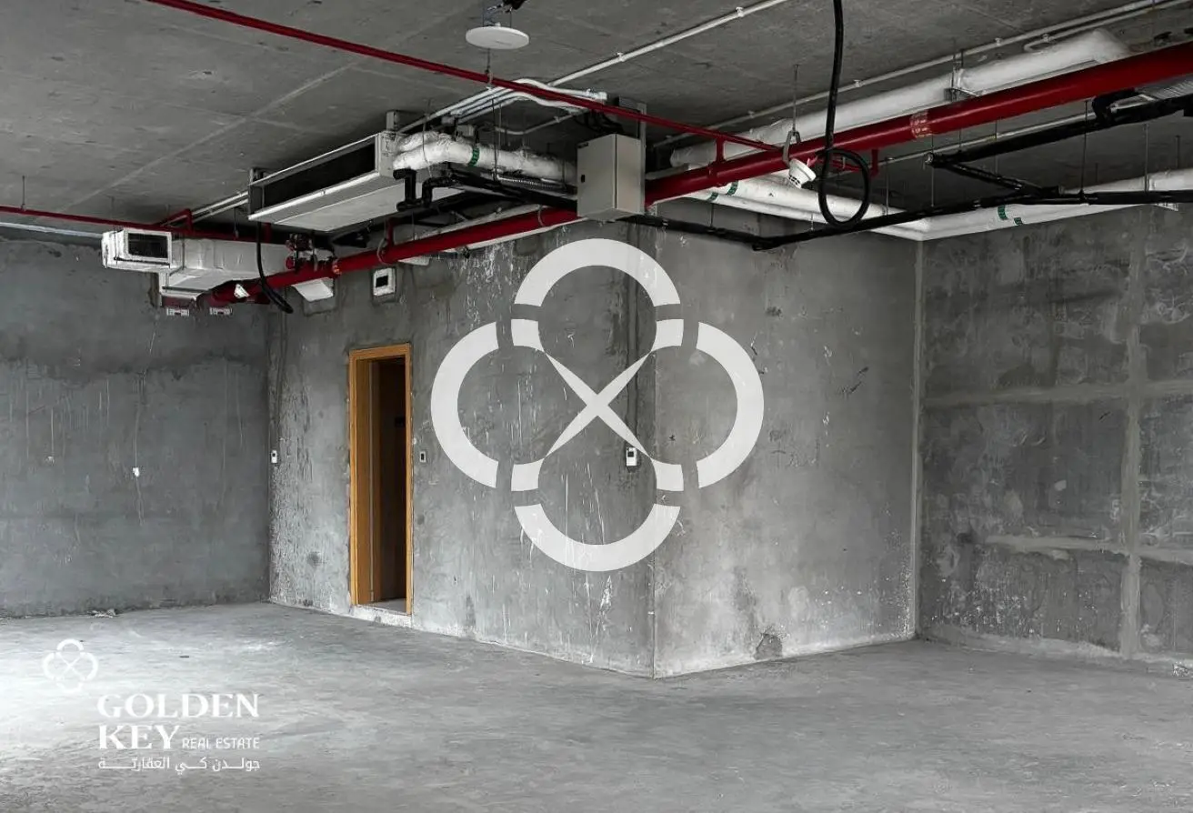 High-End Tower | Office Space | 6 Months Free
