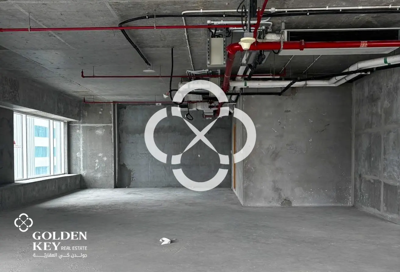 High-End Tower | Office Space | 6 Months Free