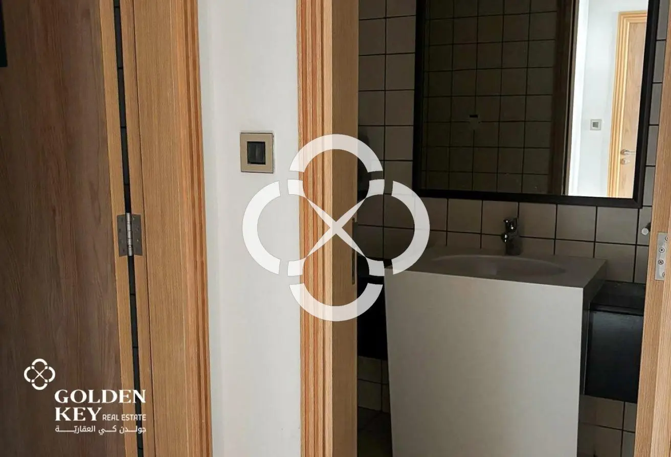 High-End Tower | Office Space | 6 Months Free