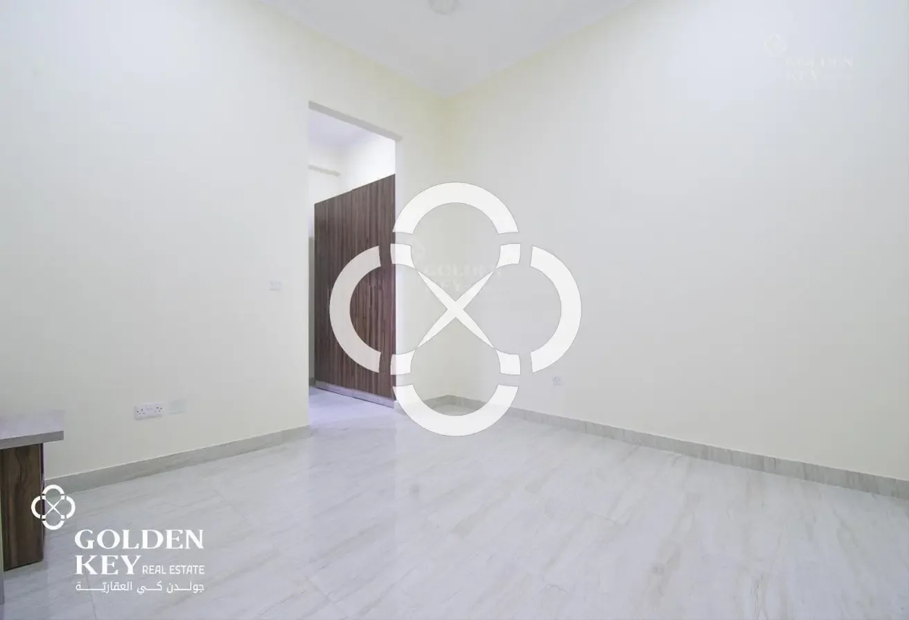 16 Units for Staff Accomadation | Prime Location