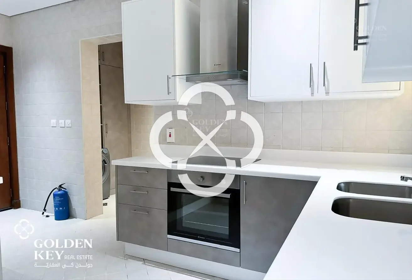 4BR Luxury | Open Layout | West Bay Lagoon |Duplex