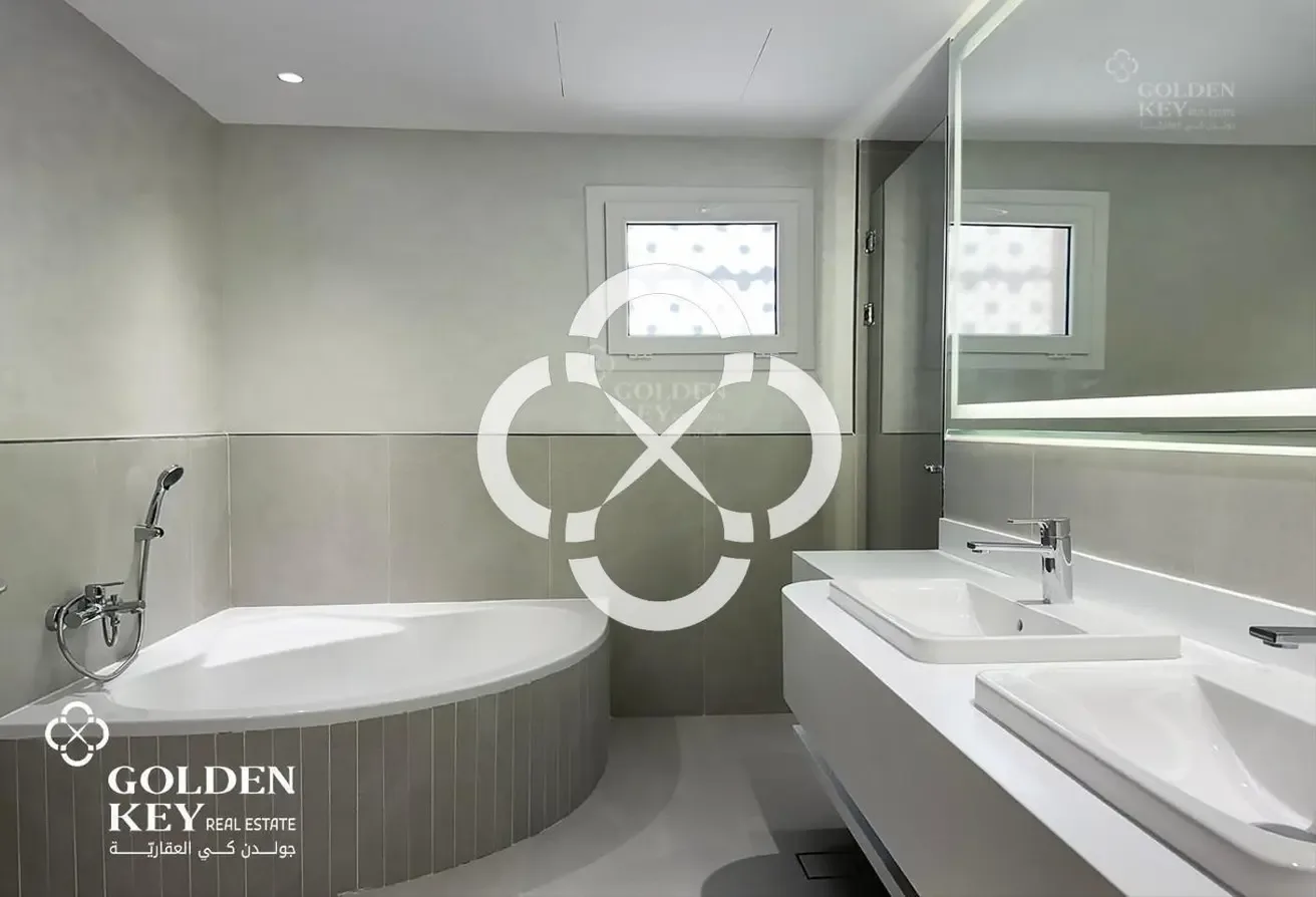4BR Luxury | Open Layout | West Bay Lagoon |Duplex