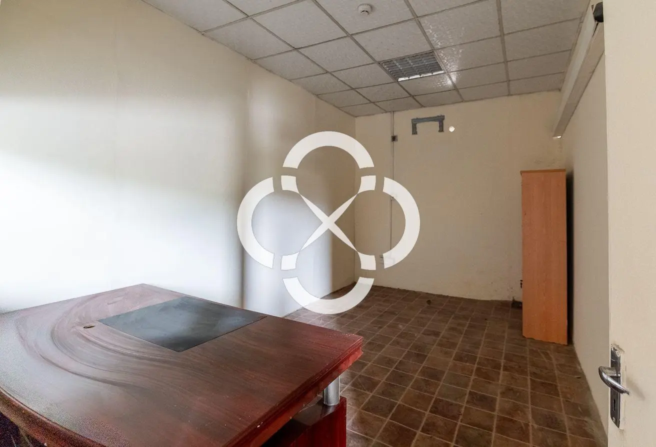 Spacious Warehouse with Cold Storage and Offices