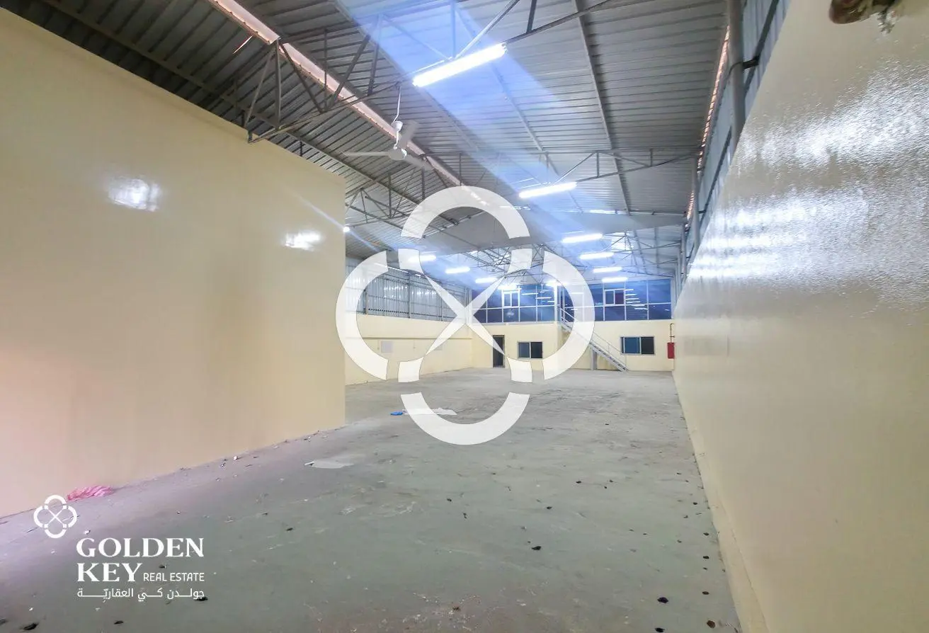 Prime Workshop with Showroom & Office Spaces