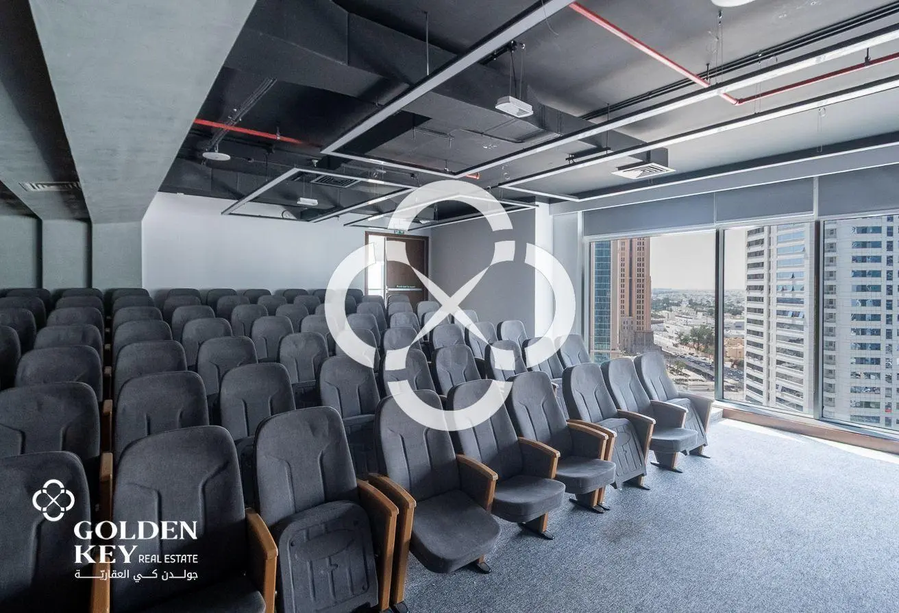 High-End Full Floor Office | 3 Months Grace Period