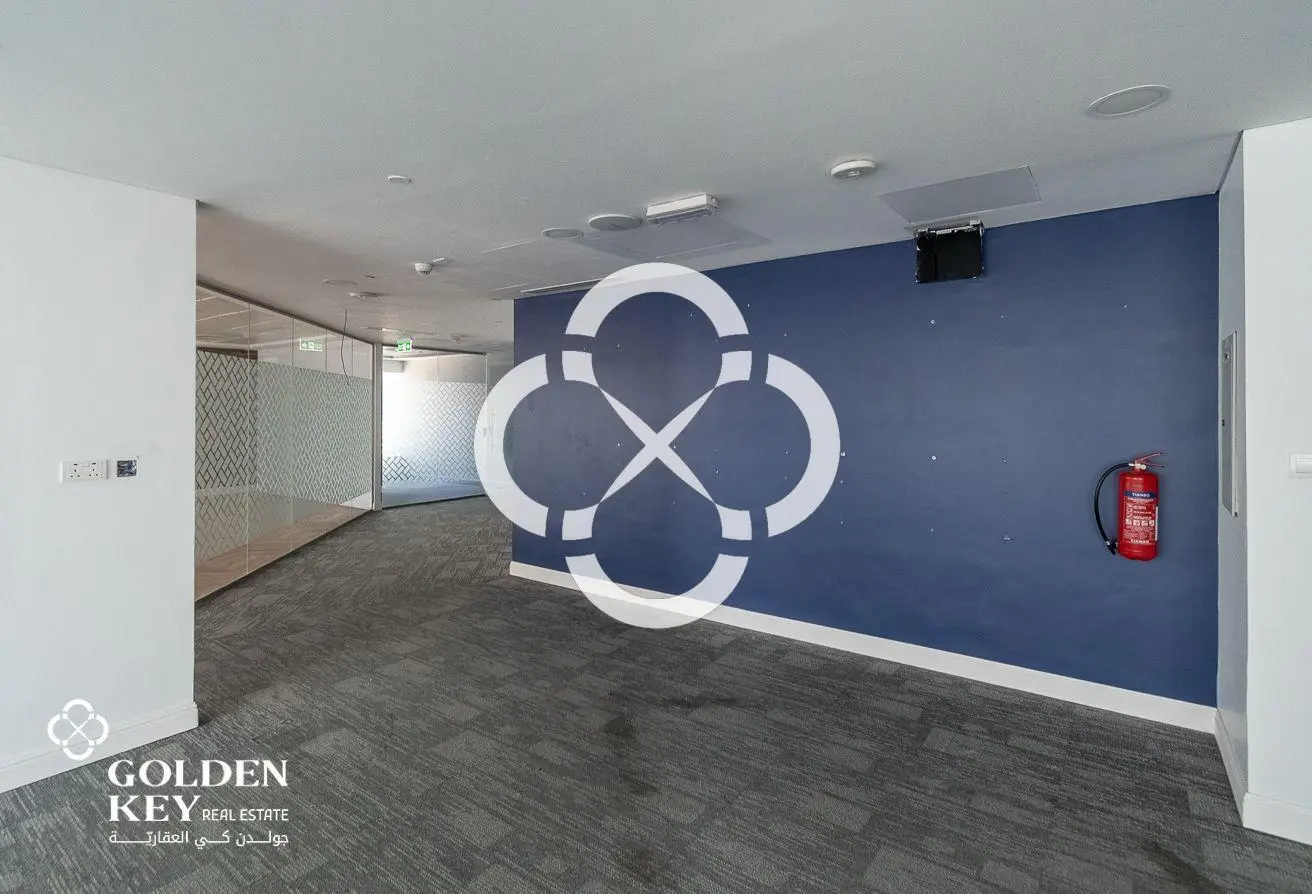 High-End Full Floor Office | 3 Months Grace Period