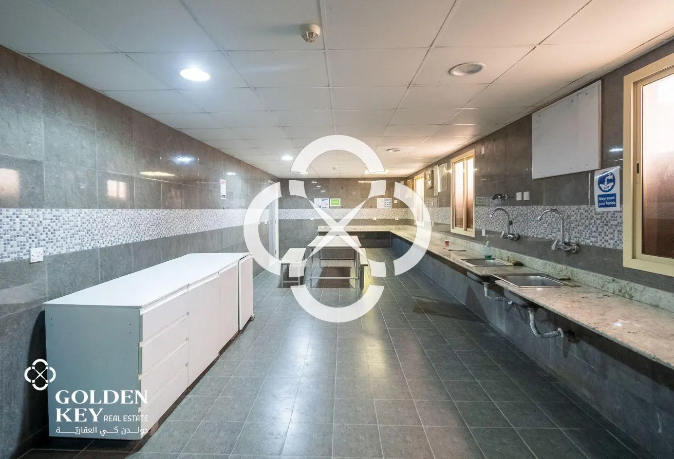 Available Labor Camp | 77 Rooms | Birkat Al Awamer