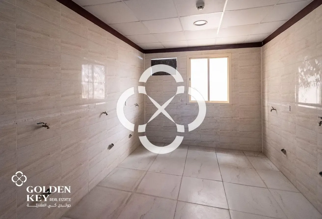 Available Labor Camp | 77 Rooms | Birkat Al Awamer