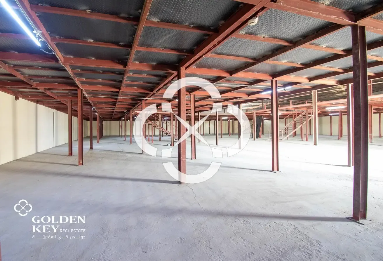 General Store + Rooms | 2000 SQM | Prime Location