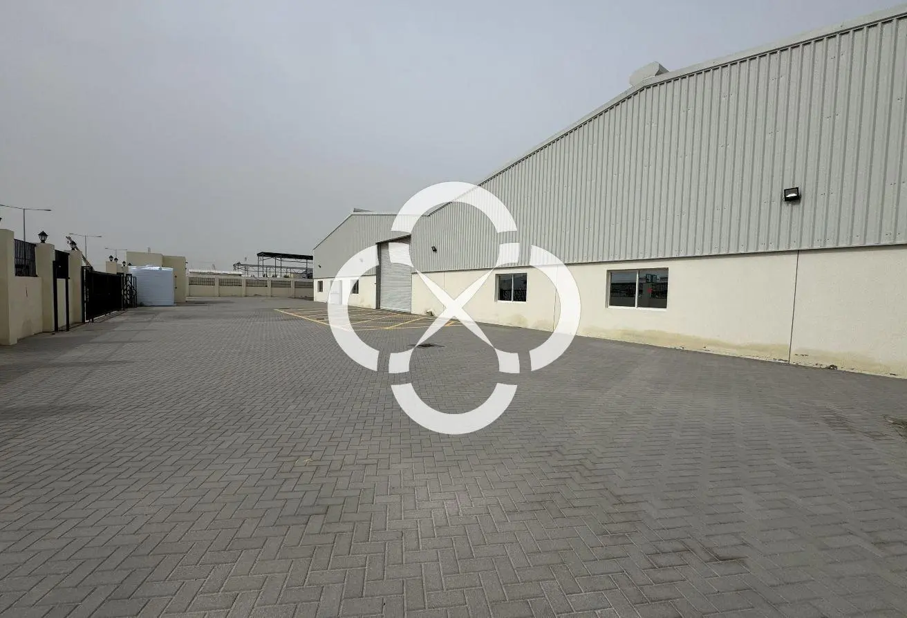 Spacious Warehouse | 6,300 sqm | Birkat Al Awamer
