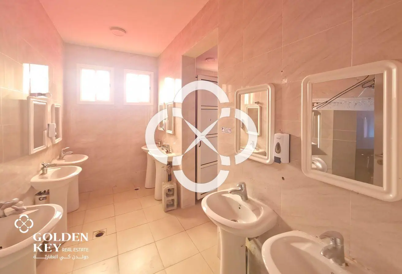 Fully Equipped Workers’ Accommodation – 73 Rooms