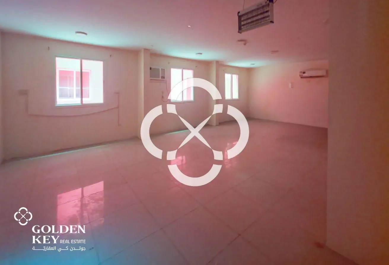 Fully Equipped Workers’ Accommodation – 73 Rooms