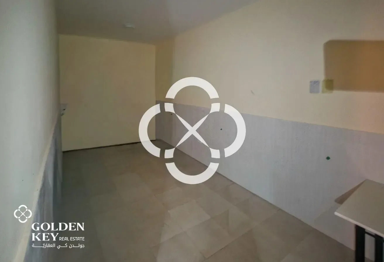 Fully Equipped Workers’ Accommodation – 73 Rooms