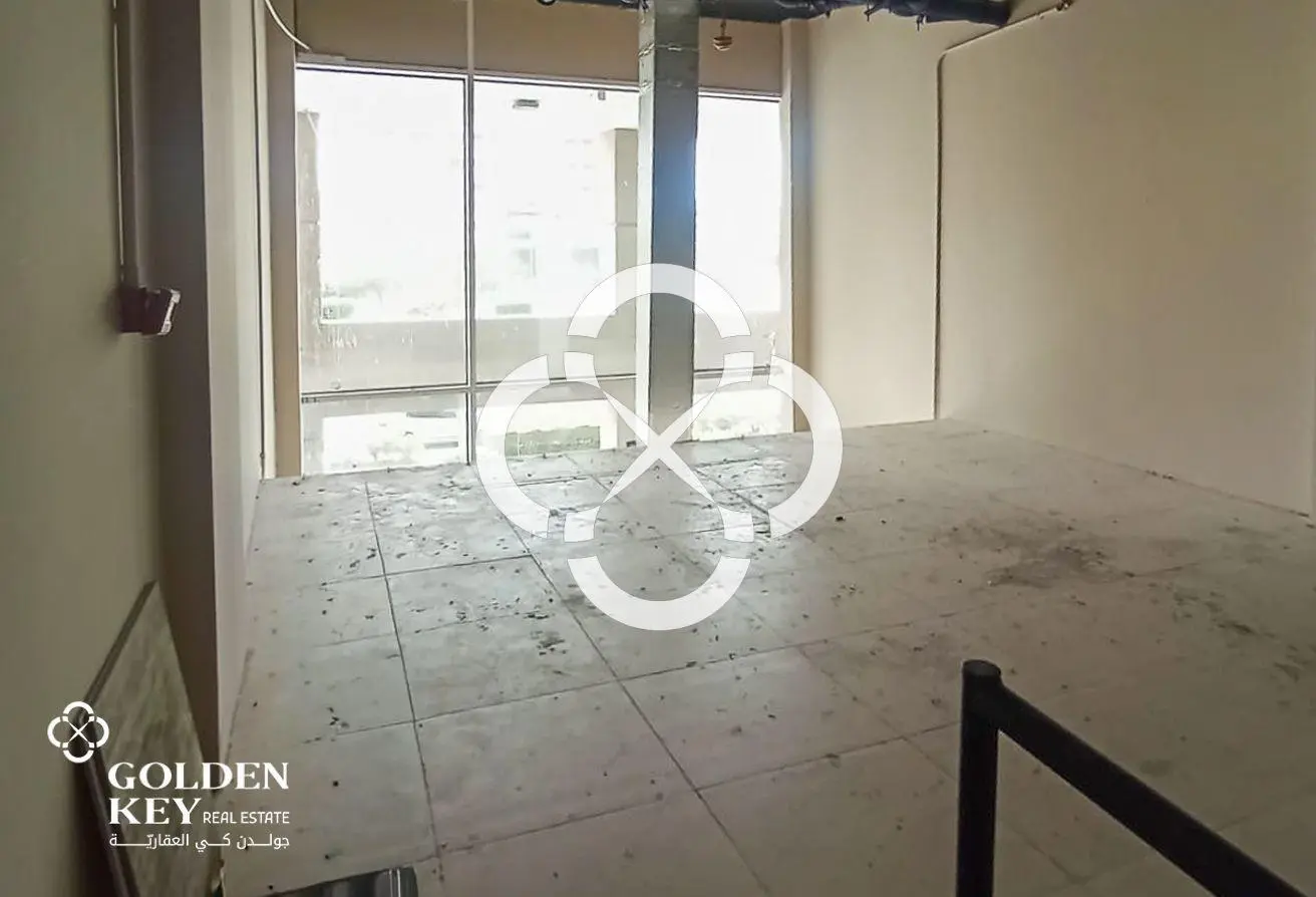 Retail Shop with Mezzanine for Rent | Foxhills