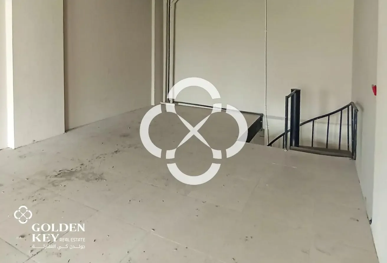 Retail Shop with Mezzanine for Rent | Foxhills