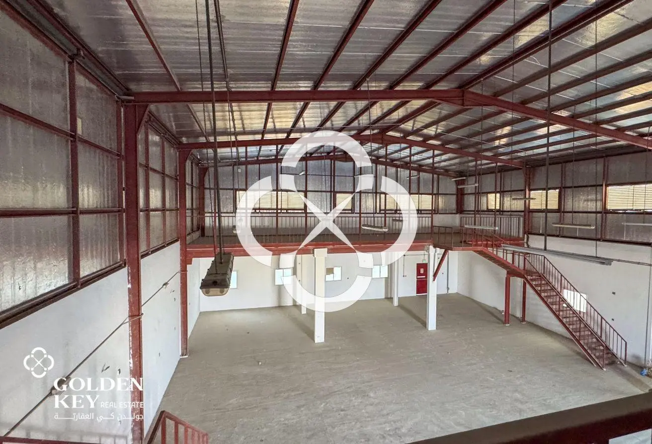 650 sqm | Warehouse with 3 Rooms and Office