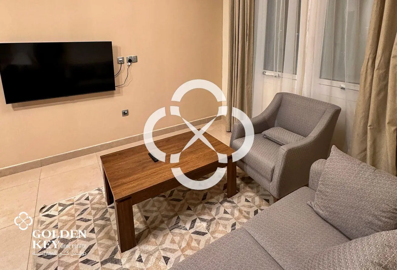 Luxury 1 Bedroom | Bills Included | Old Airport