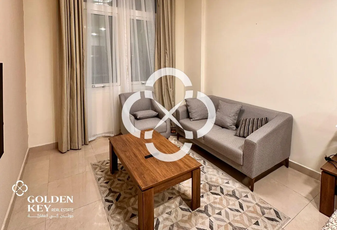 Luxury 1 Bedroom | Bills Included | Old Airport