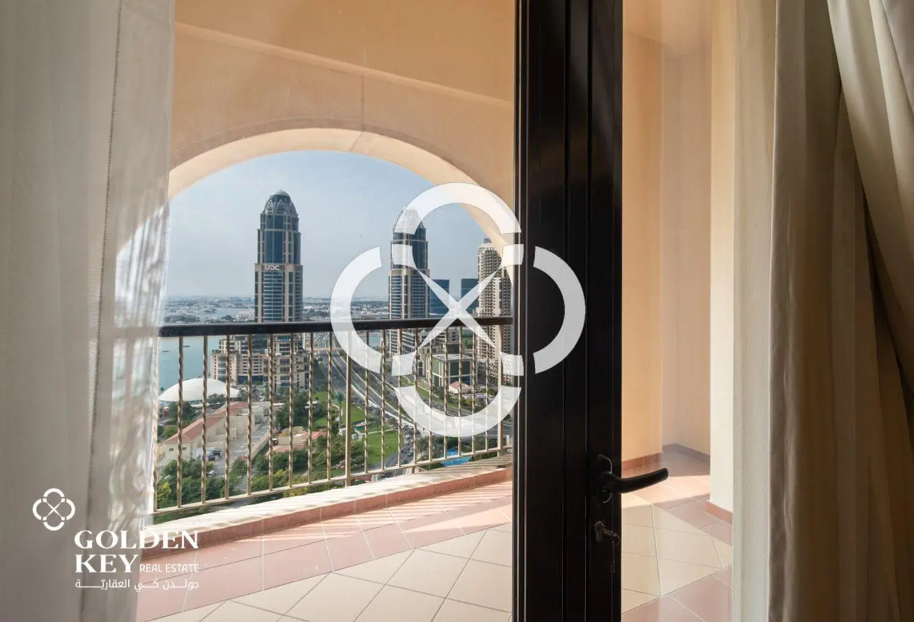 Panoramic Views – 5BR+2 Maid Penthouse - Duplex