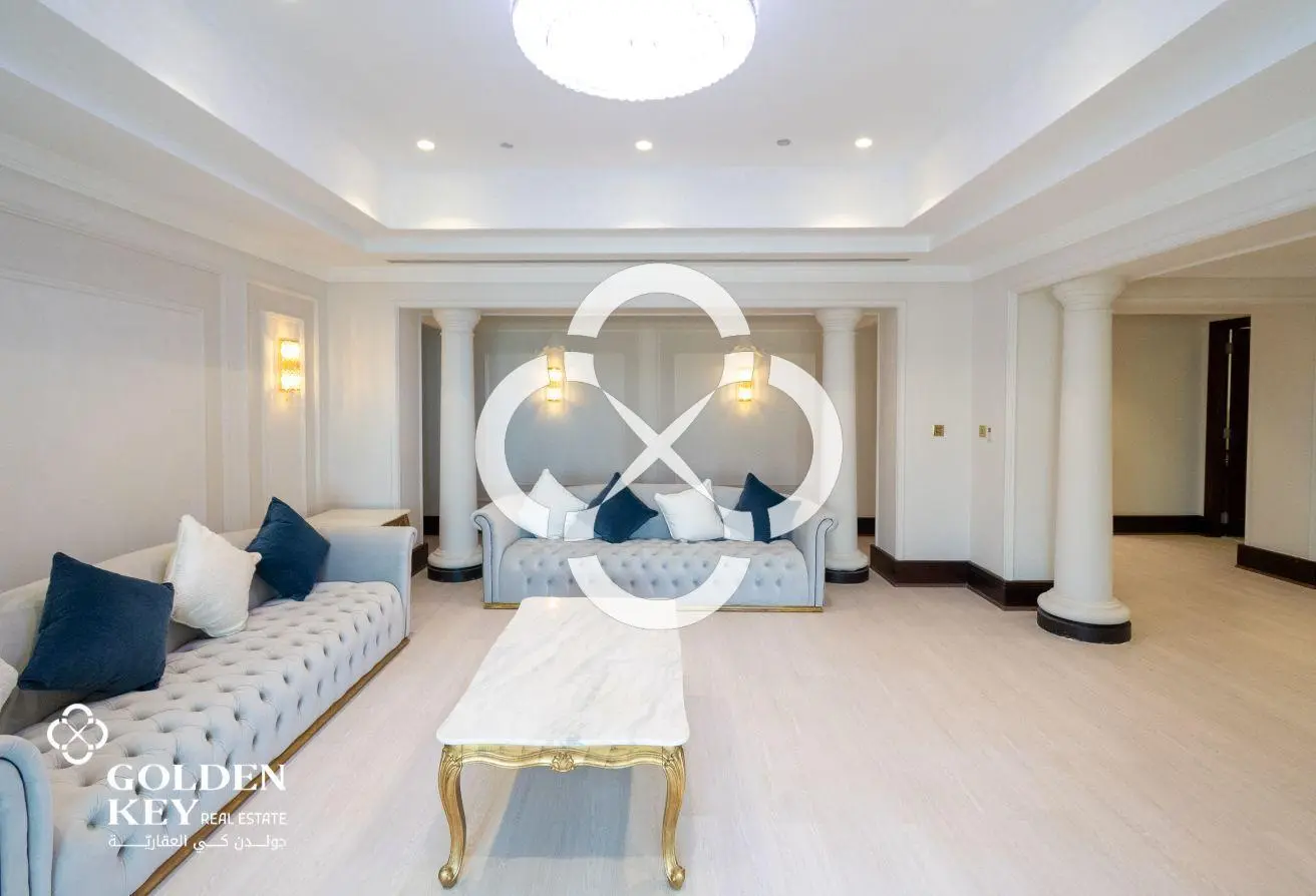 Panoramic Views – 5BR+2 Maid Penthouse - Duplex