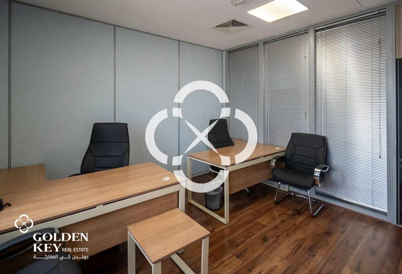 Modern Workspace Available for Rent – Foxhills - view 2