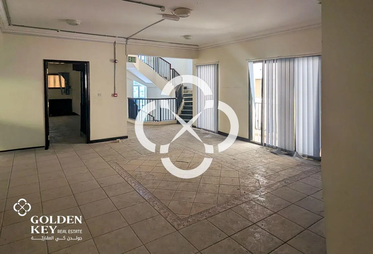 Administrative Villa Available for Rent | D-Ring