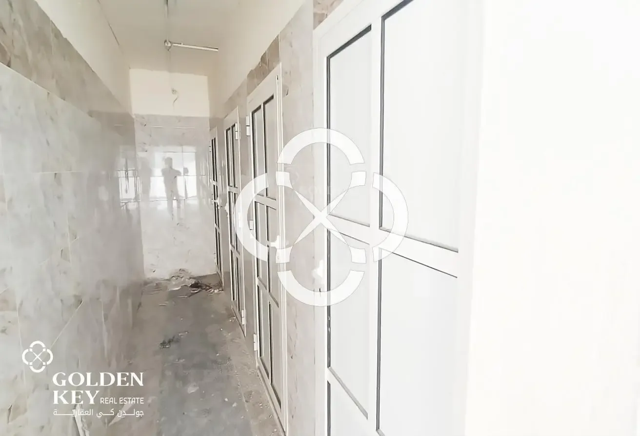 Carpentry Shop 9 Rooms+ Office Prime Location