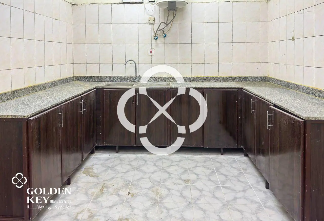 122 Rooms+2 Stores Available for Rent | Industrial